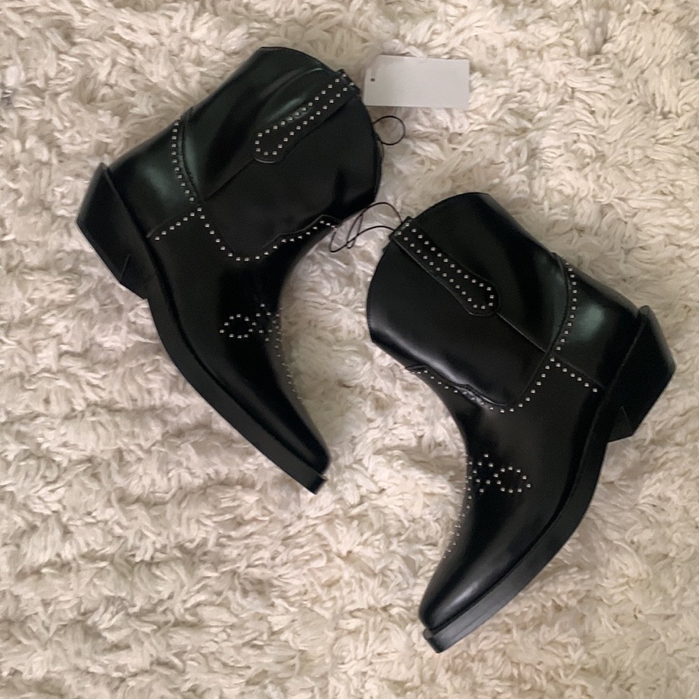 HM Black Gold Stud Cowboy Boots